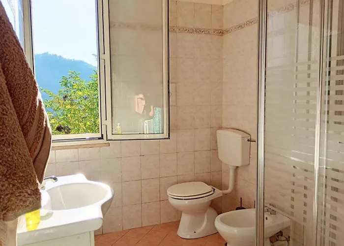 Casa Ely Apartmán *